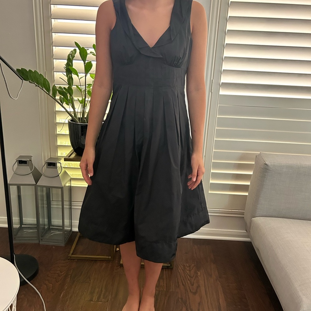 MaxMara Gray Sleeveless V-Neck Midi Sundress